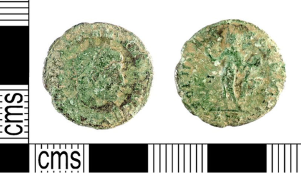 Moneda romana similar a la descripción realizada de la descubierta recientemente en el Knowe de Swandro, antigua construcción situada en la isla escocesa de Rousay (CC BY SA 2.0)