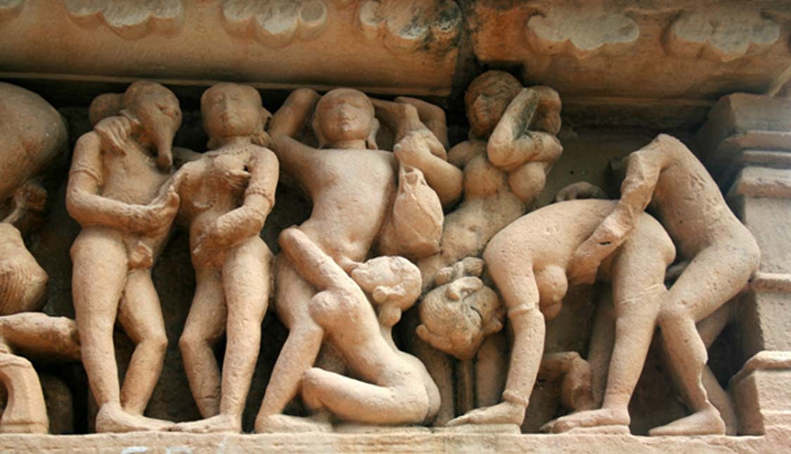Esculturas eróticas de los templos de Khajuraho (Michael Baun / flickr)