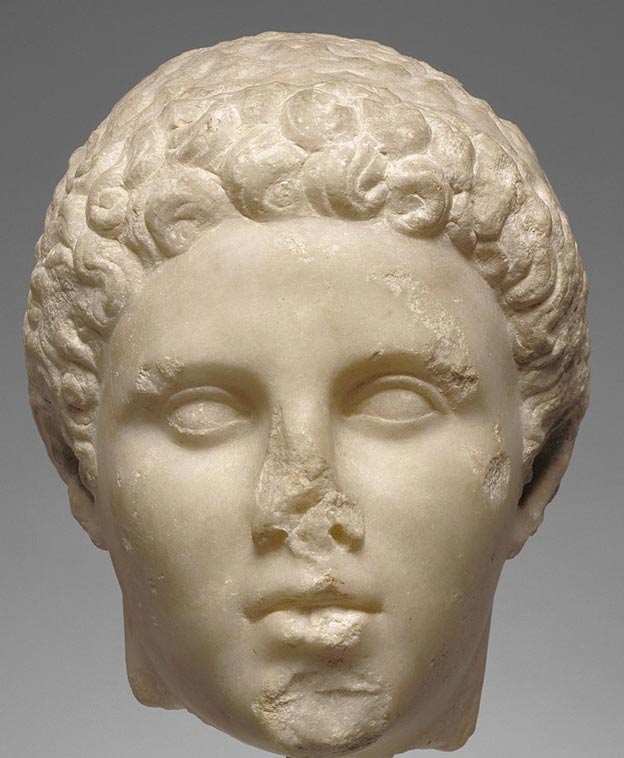 Cabeza de una estatua de Hefestión esculpida en mármol. Museo Getty de California. (Public Domain)