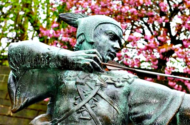 Estatua de Robin Hood en Nottingham, Inglaterra. (BigStockPhoto)