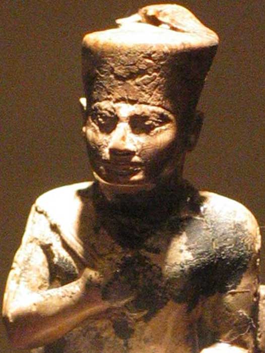 Estatua del faraón Khufu (Keops), Museo del Cairo (Public Domain)