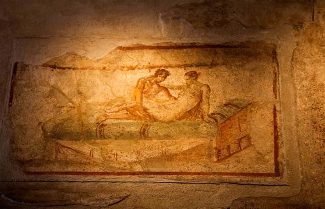 Fresco hallado en el interior de uno de los burdeles de Pompeya. (BigStockPhoto)