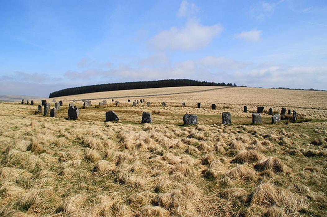 Grey Wethers: dos círculos de piedras de Dartmoor. Vista de ambos círculos desde el sur. (Herby/CC BY SA 4.0)