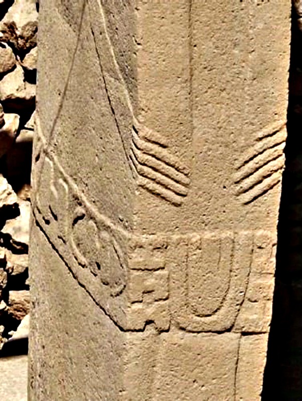Detalles de las manos talladas sobre las columnas de Göbekli Tepe. (Fotografía: Historia Enigmática)
