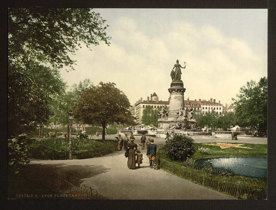 Place Carnot, Lyon (Public Domain)