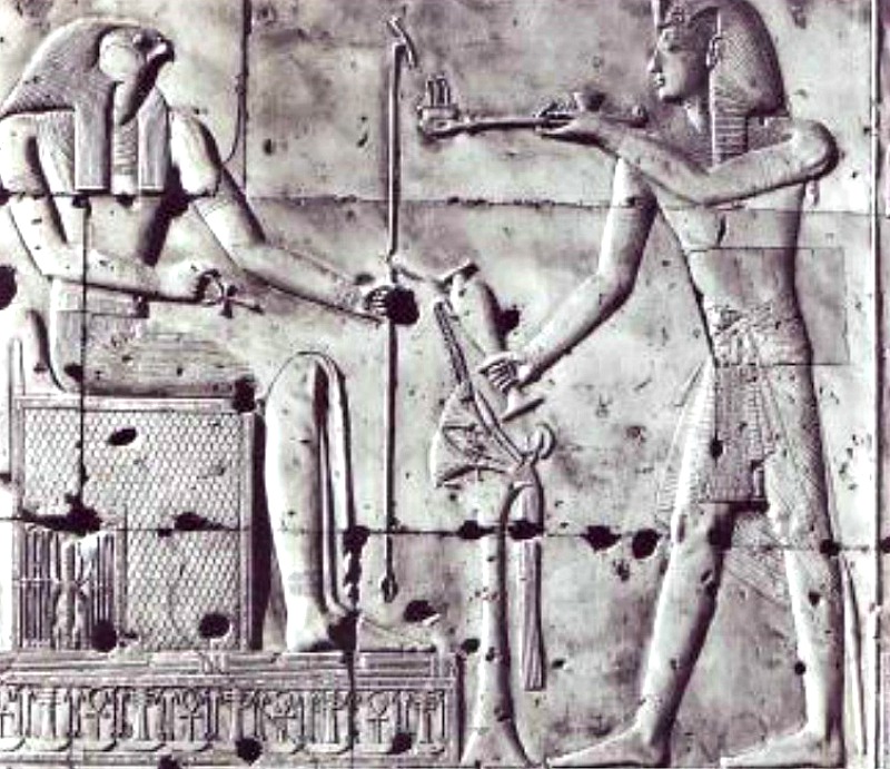 Detalle del relieve del templo de Seti I, faraón de la dinastía XIX, en Abidos, Egipto. (Fotografía: La Gran Época)