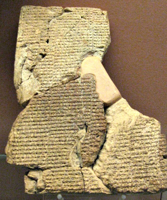 Tablilla cuneiforme en la que se narra el Poema de Atrahasis. (Siglo XVII a. C.) Museo Británico de Londres, Inglaterra. (Public Domain)