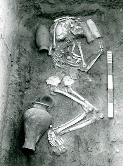 Típico enterramiento de Saqqara hallado en el transcurso de excavaciones realizadas en la primera mitad del siglo XX (Egypt Exploration Society)