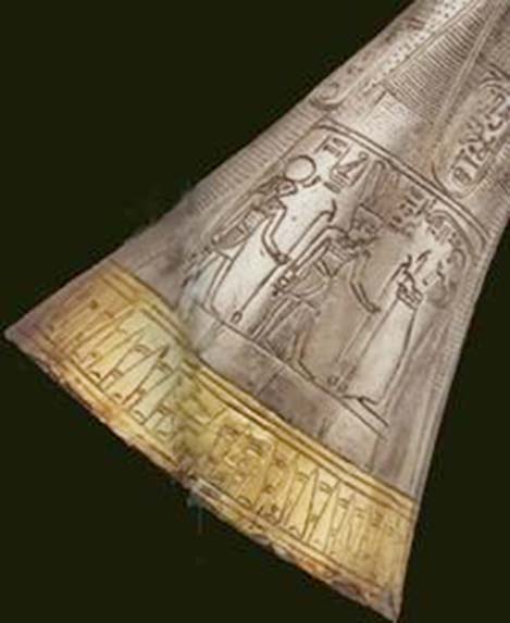 Detalle de la trompeta de plata de Tutankamón. (Cow of Gold/CC BY 3.0)