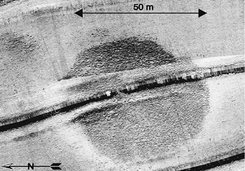 Portada - La estructura circular fue detectada por primera vez en una búsqueda realizada mediante sonar en parte del Mar de Galilea en verano del año 2003. Fotografía: Shmuel Marco