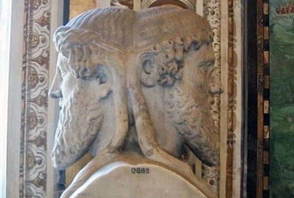 Portada - Escultura de Jano, el dios de dos caras al que los antiguos romanos realizaban promesas en el día de Año Nuevo. (Public Domain)
