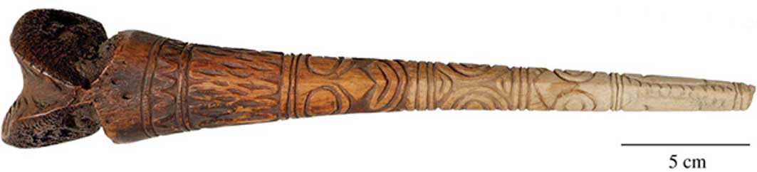 El fallo mecánico cercano a la punta es evidente en algunos puñales de hueso. Esta daga de hueso humano ha sido atribuida al pueblo Kwoma, con afinidad respecto a la zona Iatmul del curso medio del río Sepik (principios o mediados del siglo XX). (Museo de Arte Hood, Dartmouth College)
