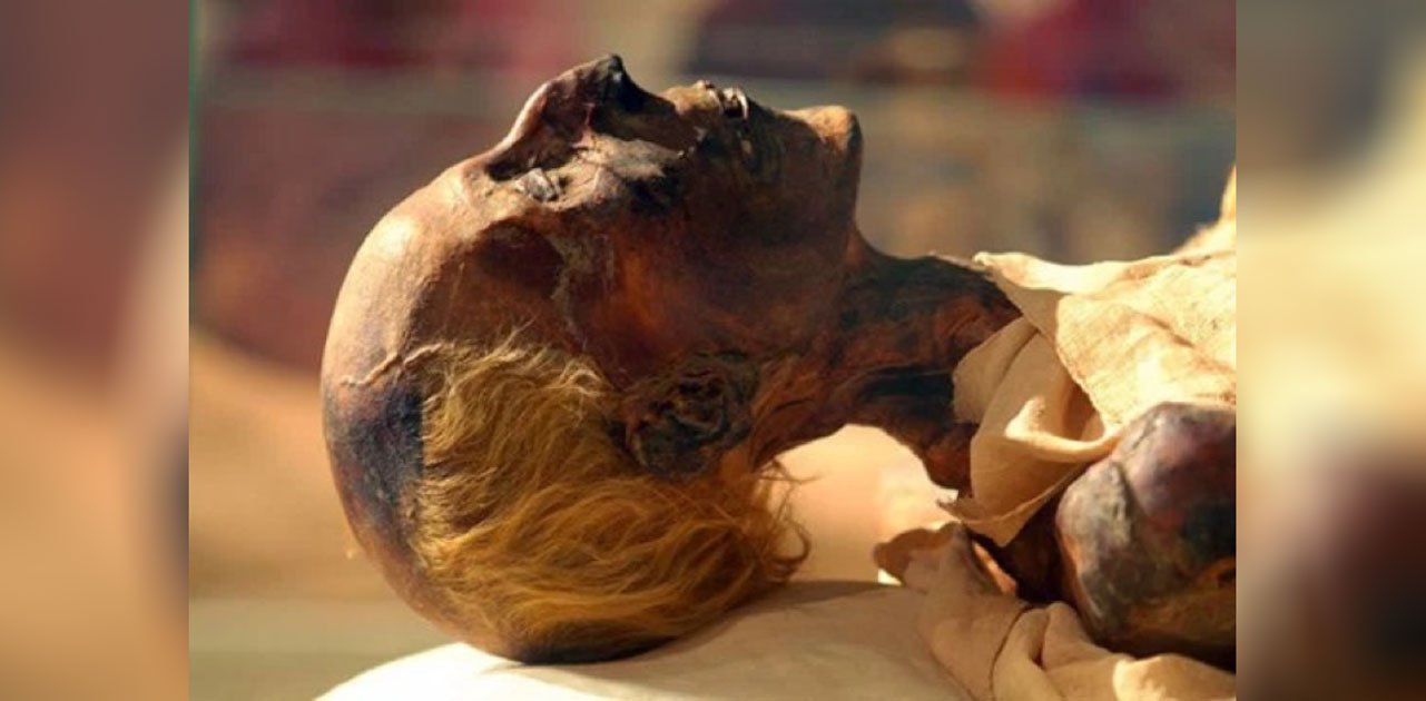 Portada - El cuerpo momificado del faraÃ³n egipcio RamsÃ©s el Grande. (CC by SA 4.0)