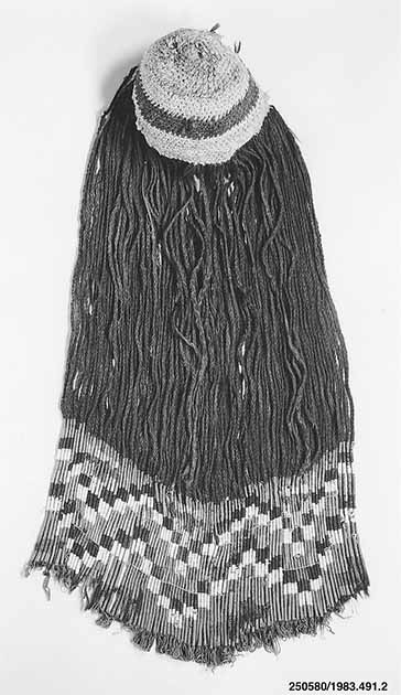 Gorro inca tejido con cabello humano y de camélido, siglos XIV-XVI, Perú. (Museo Metropolitano de Arte / Dominio Público)