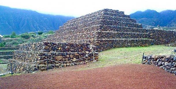 Una de las pirámides de Güímar (Foto: Colin Moss)