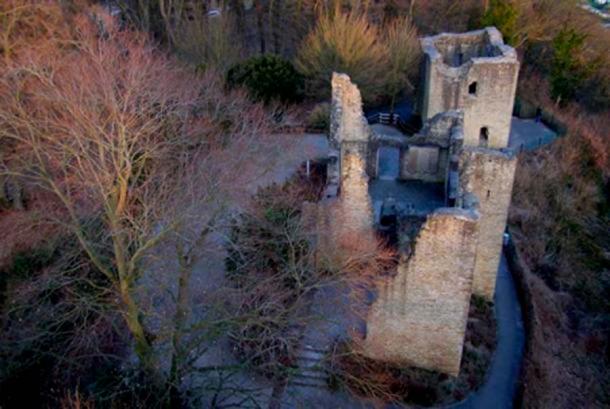 Ruina del castillo de Hohensyburg, en el sitio de Sigiburg. (Erich Ferdinand / C BY 2.0 )
